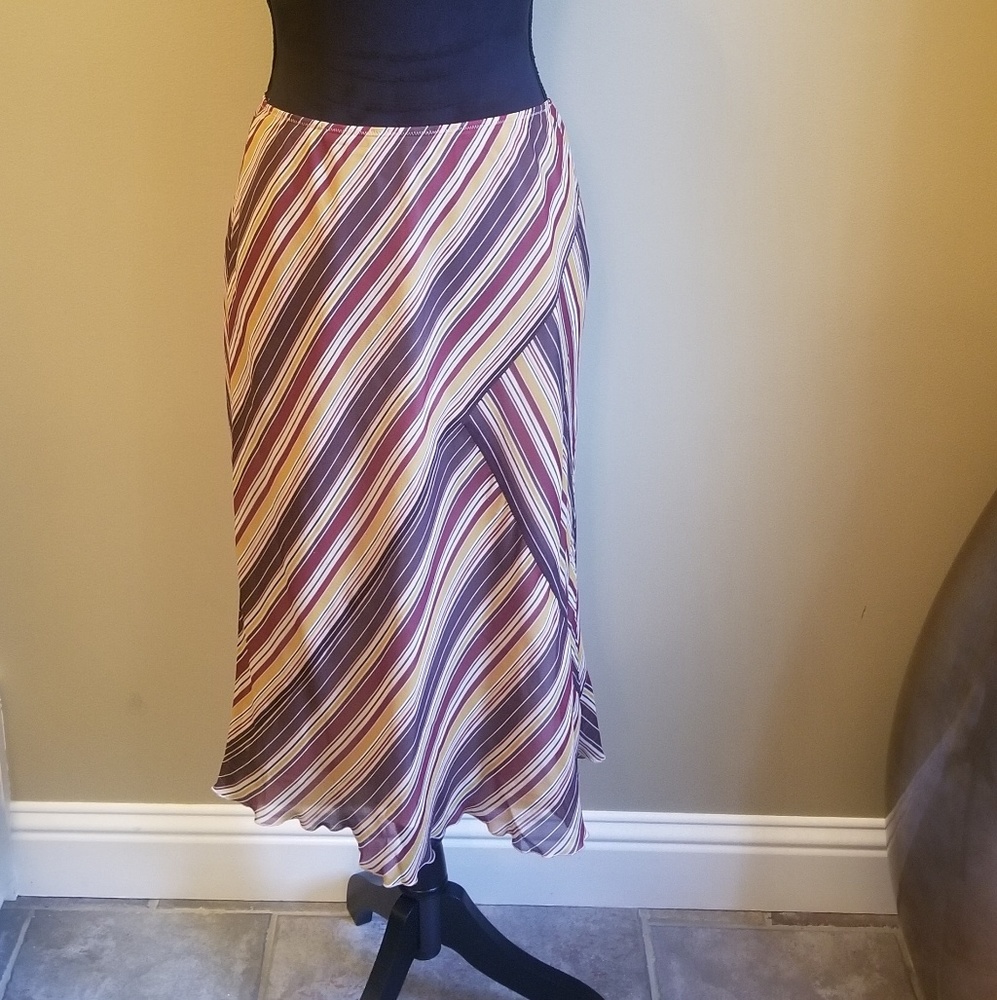Nine West 100% silk vintage skirt